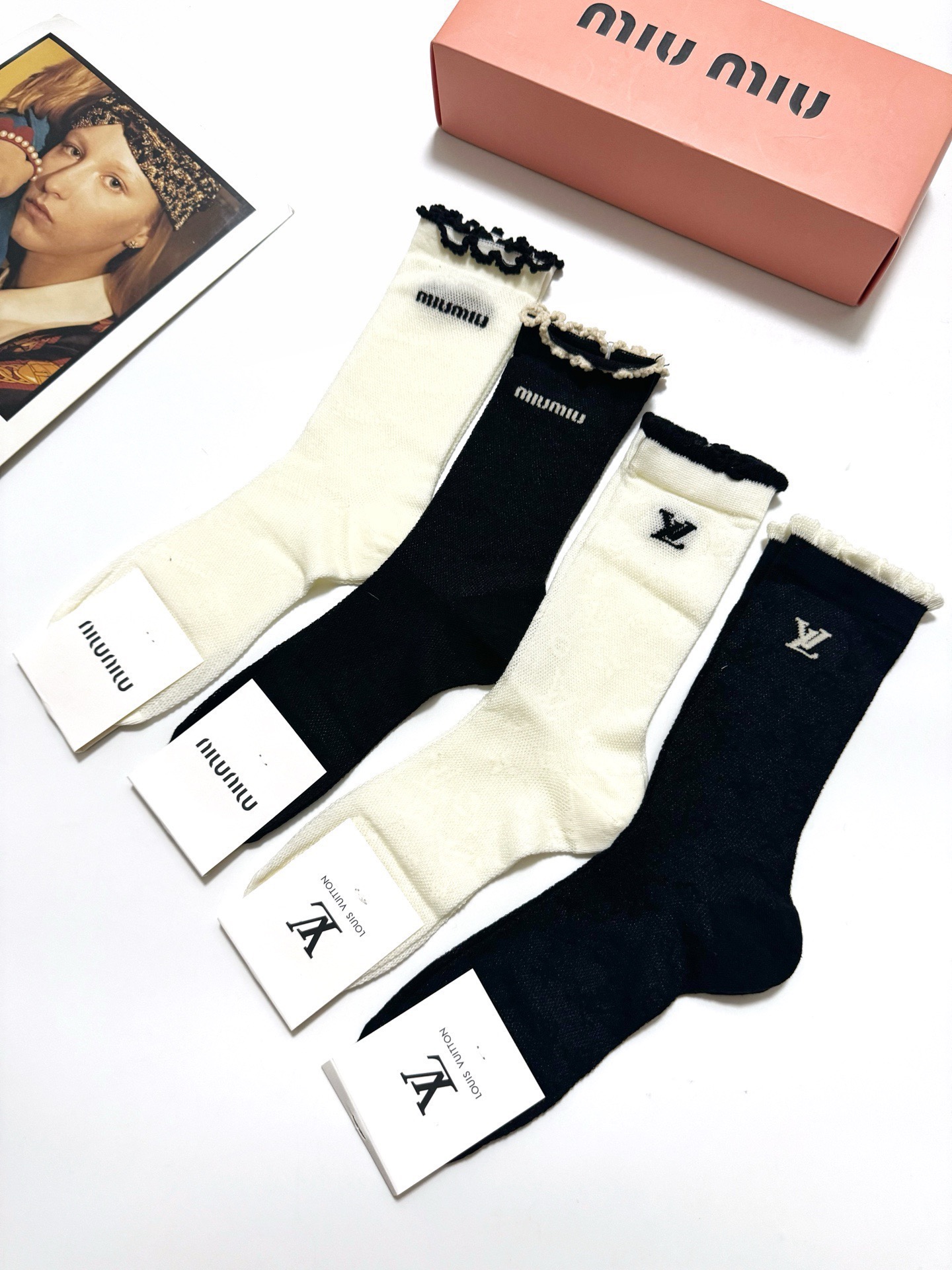 LV 原單襪子 荷葉邊中筒款拼色套裝｜歐美奢侈品精品推薦