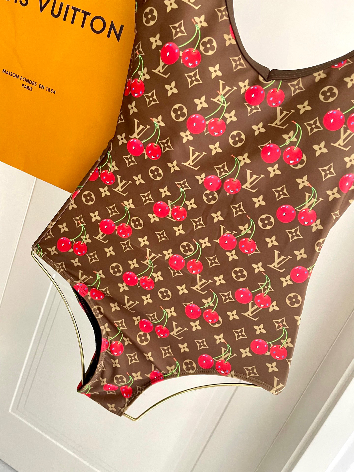 LV A貨泳裝 棕色櫻桃印花連體比基尼修身款｜歐美奢侈品精品推薦