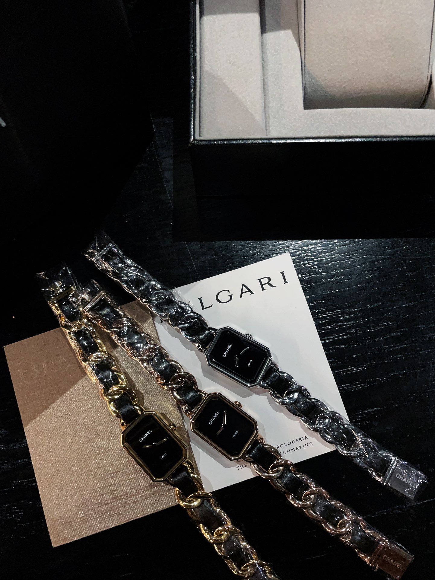 CHANEL Première 鏈帶高仿女錶 黑面金邊優雅款｜歐美奢侈品精品推薦