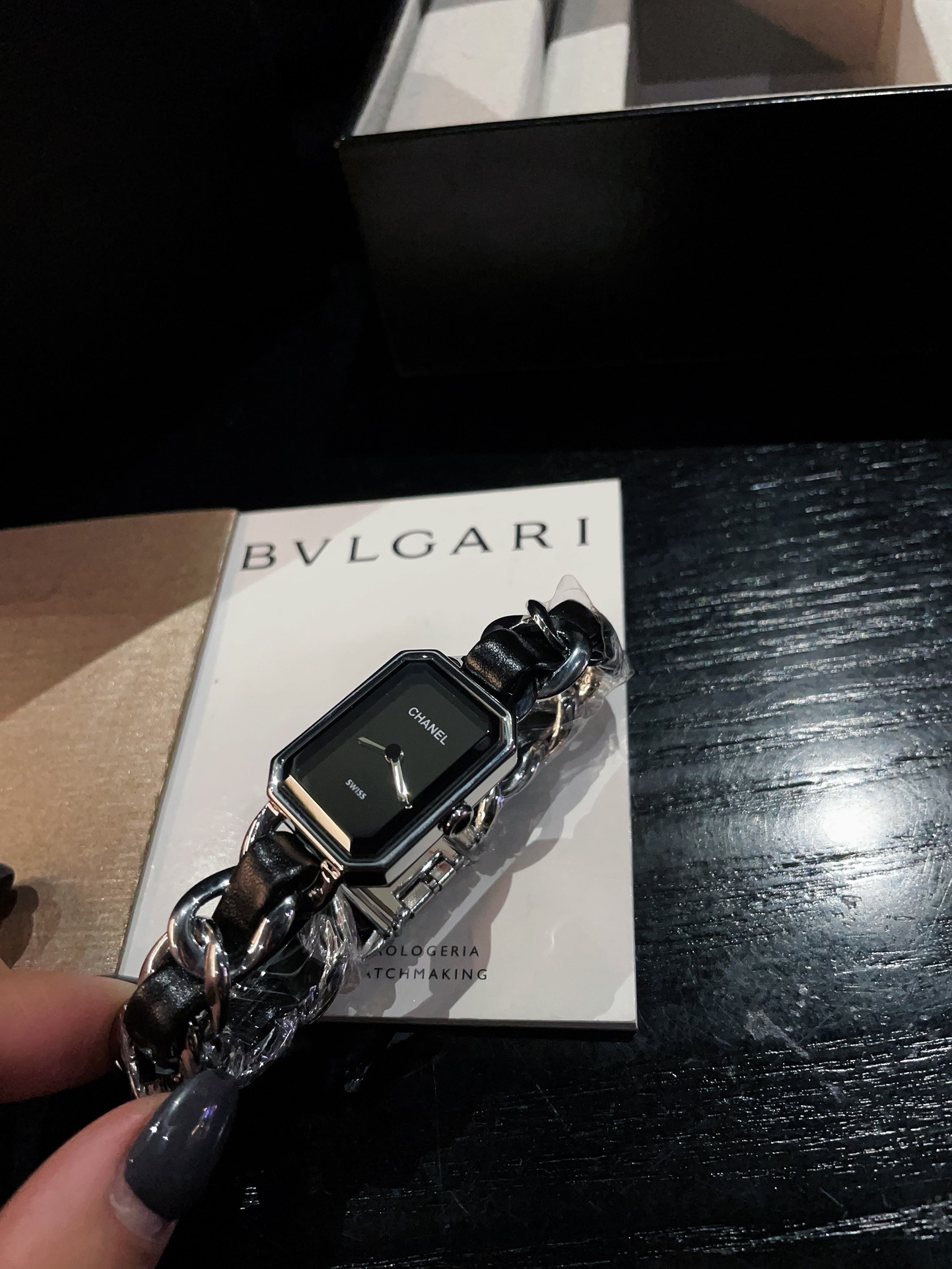 CHANEL Première 鏈帶高仿女錶 黑面金邊優雅款｜歐美奢侈品精品推薦