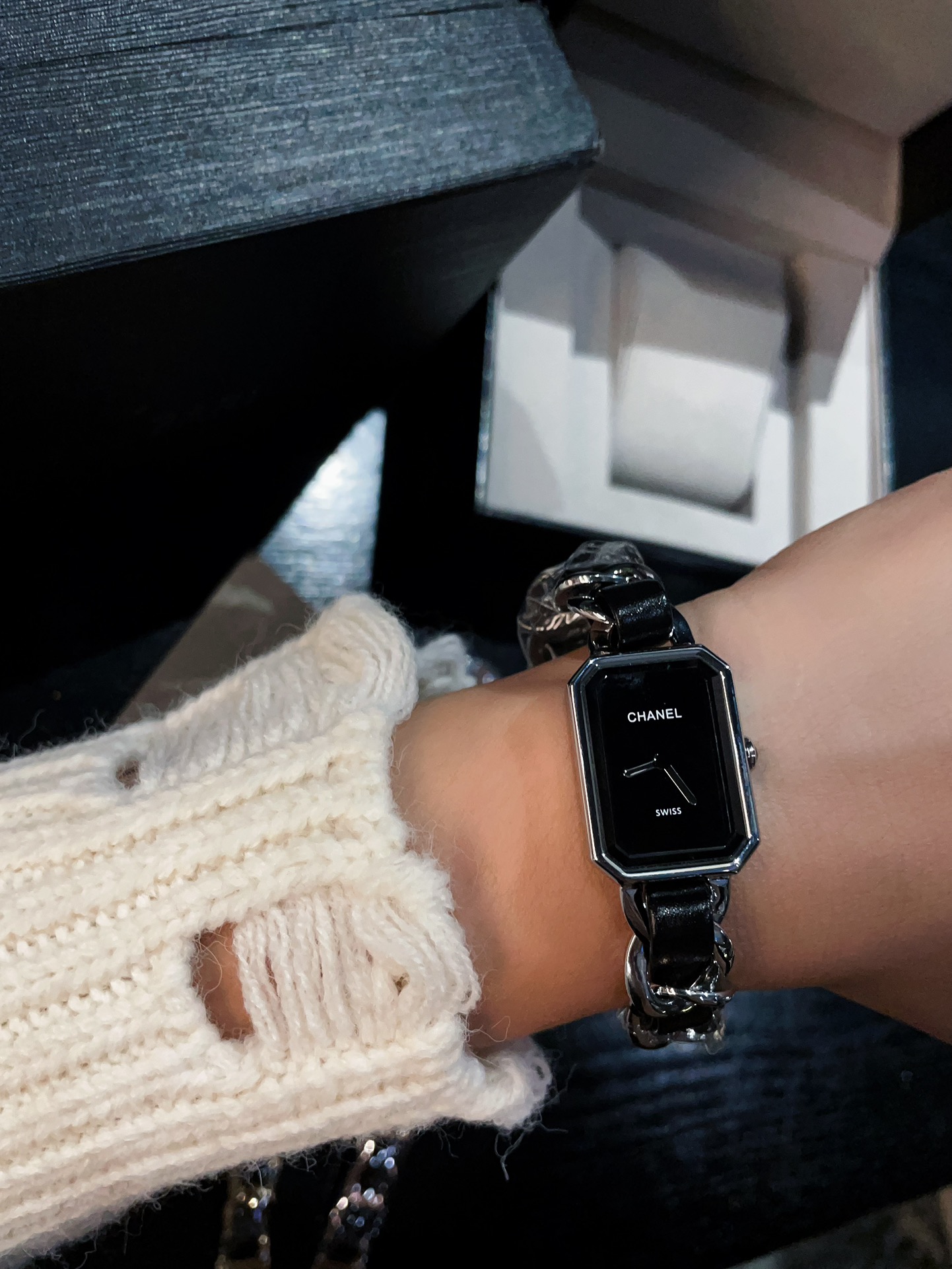 CHANEL Première 鏈帶高仿女錶 黑面金邊優雅款｜歐美奢侈品精品推薦