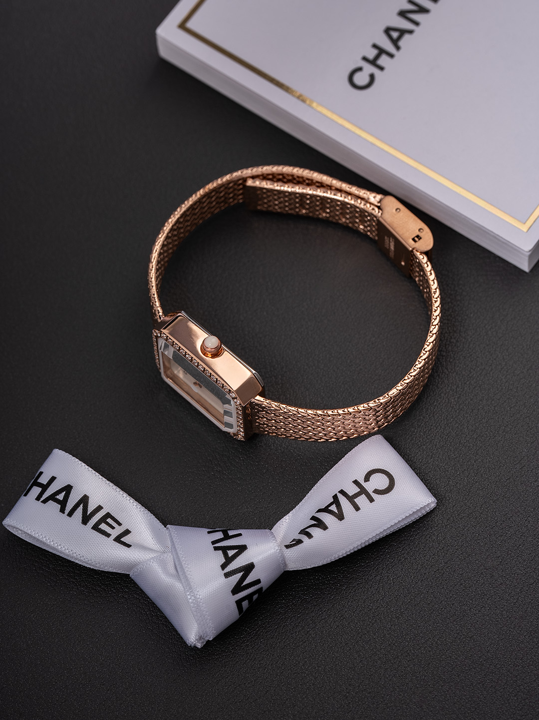 CHANEL Première 銀邊一比一女錶 黑面鏈帶設計｜歐美奢侈品精品推薦