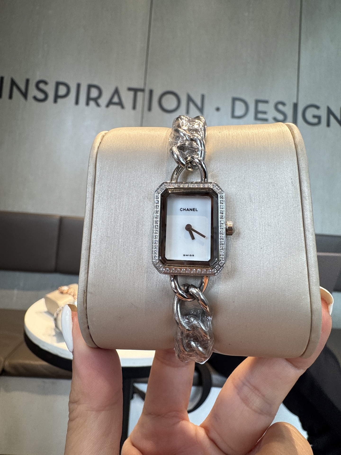 CHANEL Première 鏈帶鑲鑽A貨女錶 白面銀鏈優雅款｜歐美奢侈品精品推薦