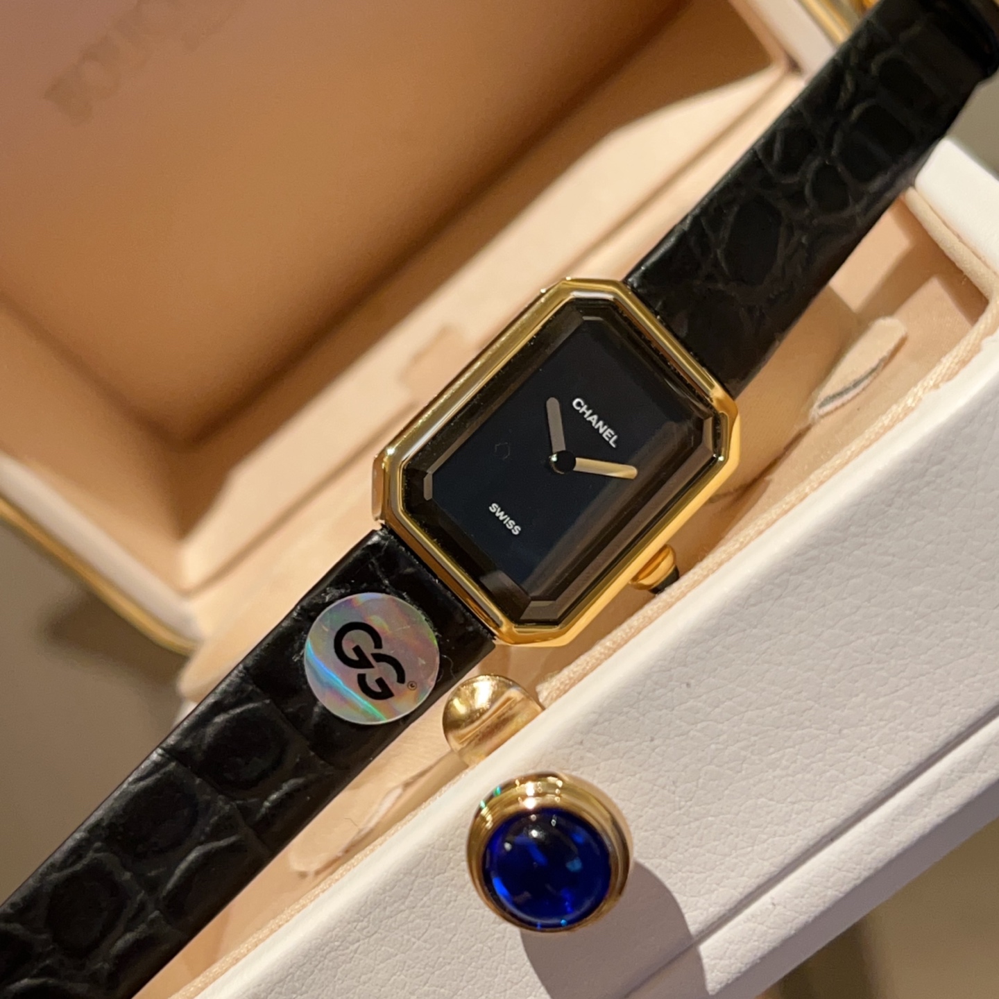 CHANEL 方鑽一比一皮革女錶 金邊設計經典優雅｜歐美奢侈品精品推薦