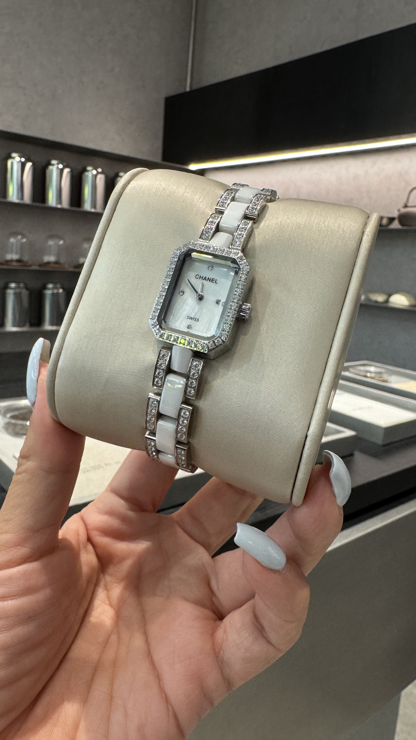 CHANEL Première 原單白陶瓷鑽圈女錶 珍珠貝面典藏款｜歐美奢侈品精品推薦