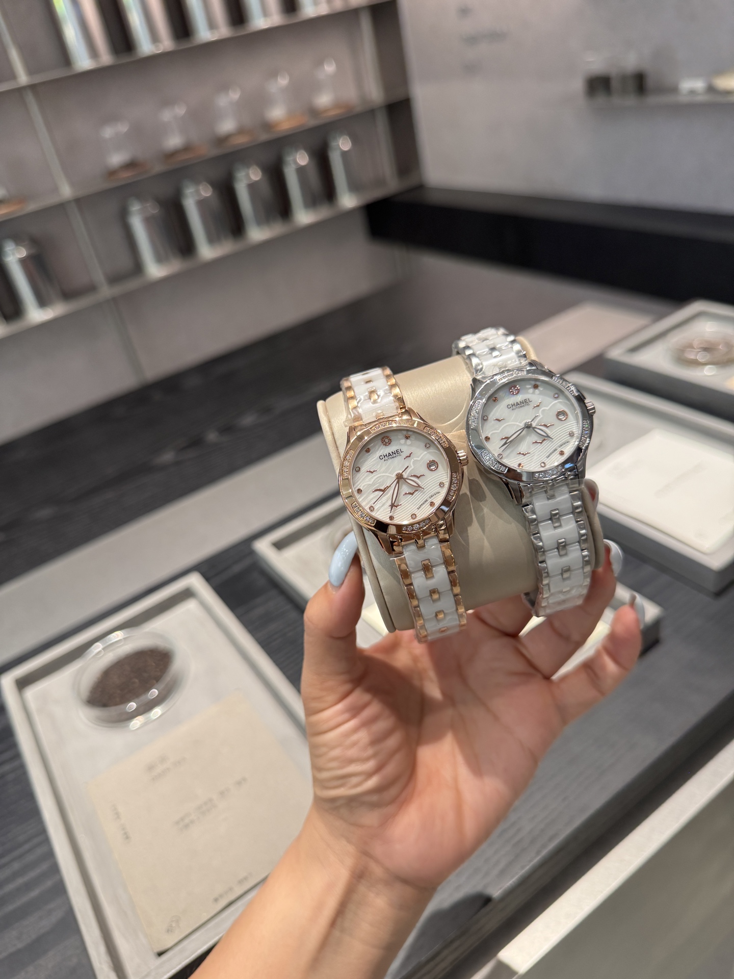 CHANEL J12 原單白陶瓷女錶 月光金邊鑽圈設計｜歐美奢侈品精品推薦