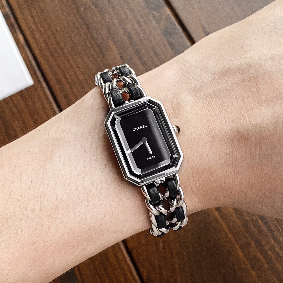 CHANEL Première 高仿銀鏈皮革女錶 八角黑面經典款