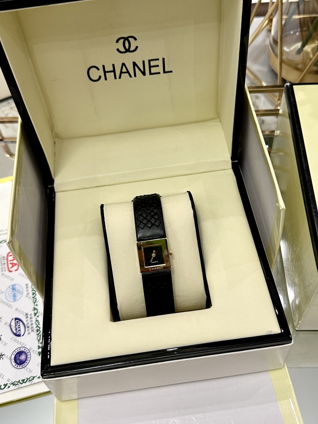 CHANEL Première方形一比一皮革女錶 金框黑面迷你款｜歐美奢侈品精品推薦