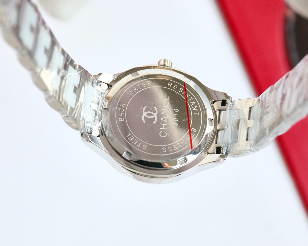 CHANEL J12高仿白面玫瑰金女錶 鑽圈雙C設計陶瓷鏈帶｜歐美奢侈品精品推薦