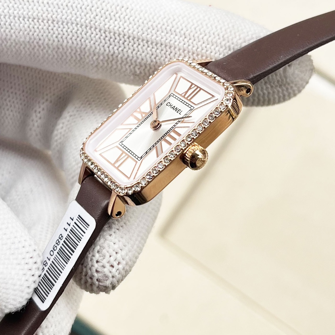 CHANEL Première長方原單羅馬數字女錶 金框白面真皮錶帶｜歐美奢侈品精品推薦
