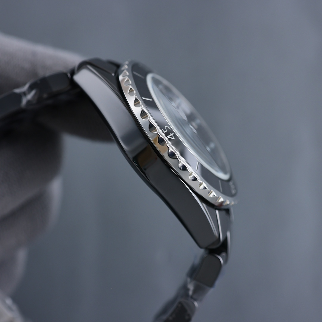 CHANEL J12 高仿黑陶瓷女錶 鑽刻度自動機芯｜歐美奢侈品精品推薦