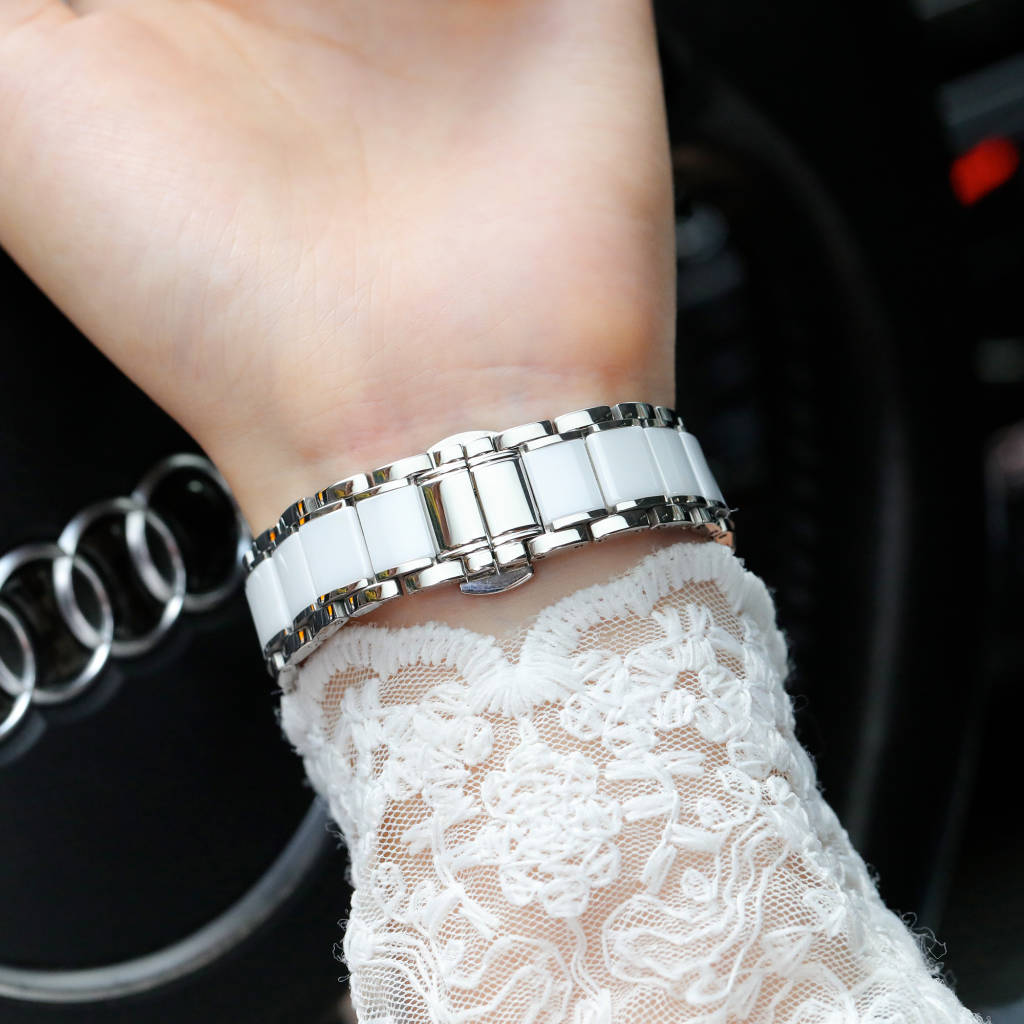 CHANEL J12山茶花高仿白陶瓷女錶 銀色花瓣鏤空款｜歐美奢侈品精品推薦