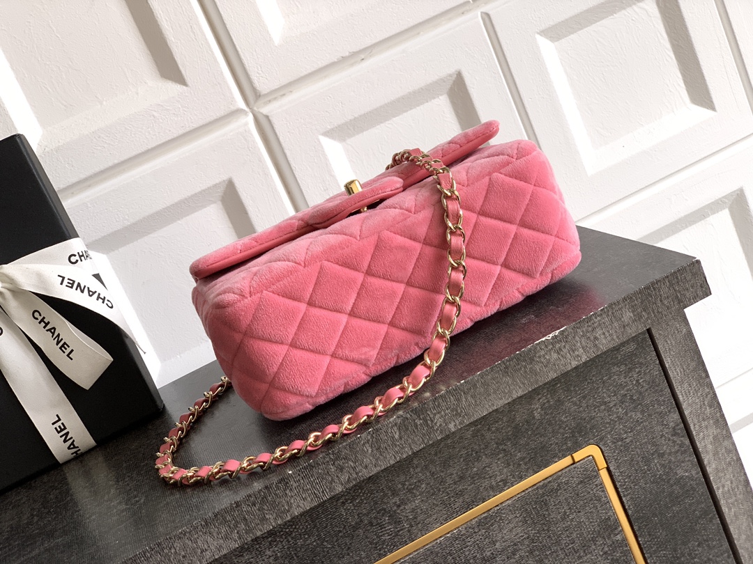 CHANEL 高仿 2.55 粉色絨面菱格鏈條包 氣質甜美百搭精品女包｜歐美奢侈品精品推薦
