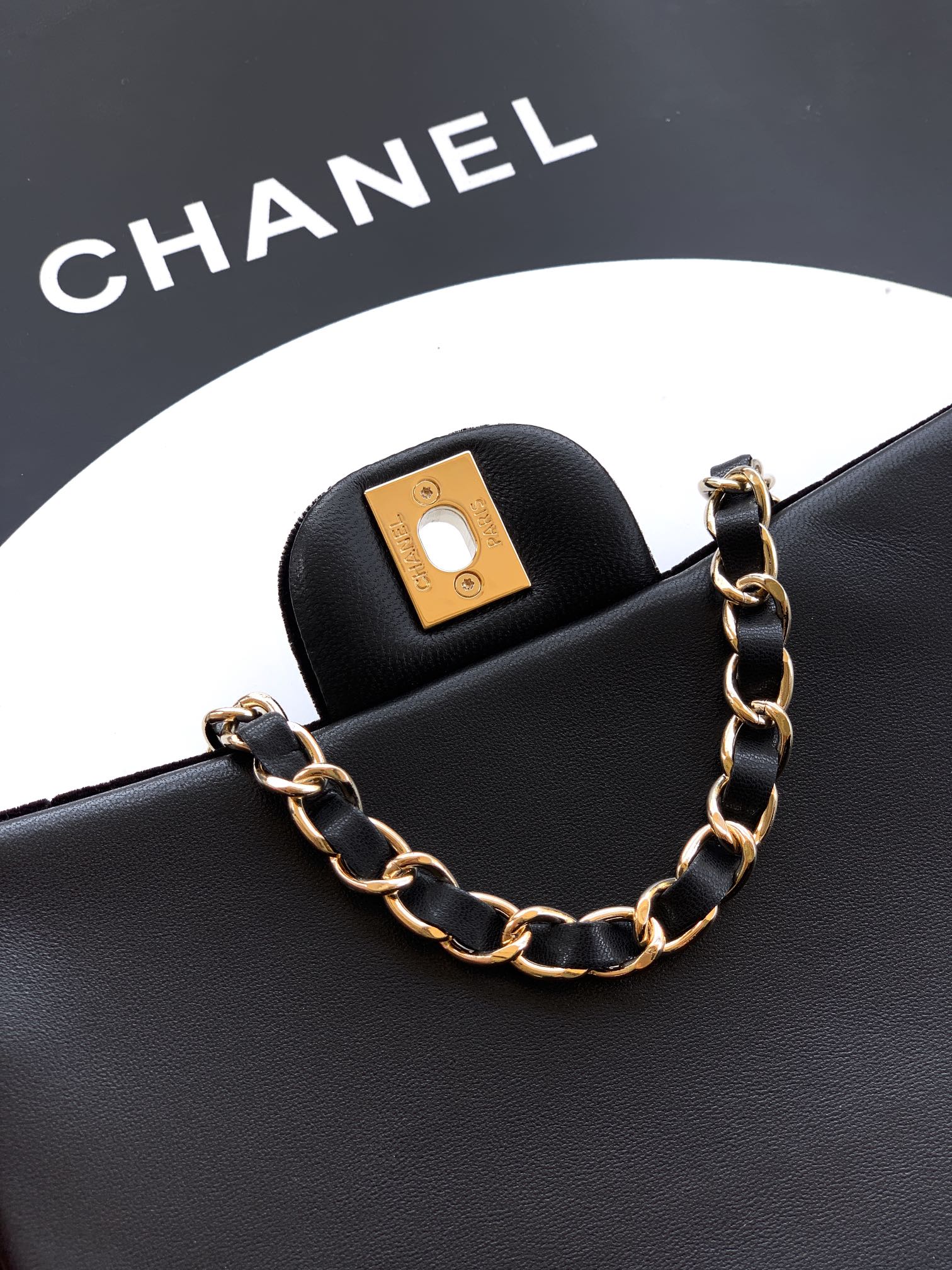 CHANEL 高仿 2.55 黑色絨面菱格鏈條包 經典雙C復古奢華氣質女包｜歐美奢侈品精品推薦