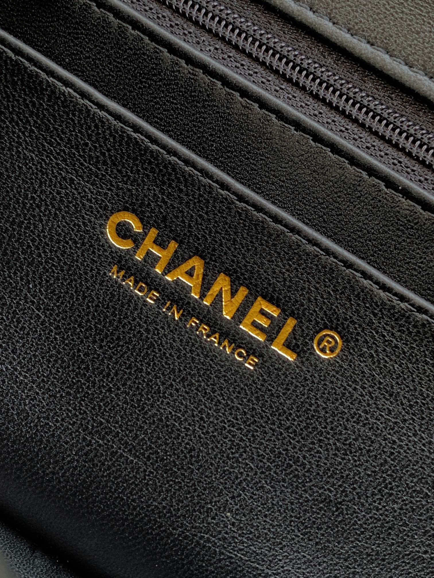 CHANEL 高仿 2.55 黑色絨面菱格鏈條包 經典雙C復古奢華氣質女包｜歐美奢侈品精品推薦