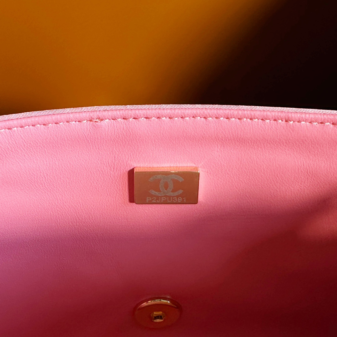 CHANEL 高仿 2.55 多彩亮片鏈條包 繽紛波紋設計時尚精品女包｜歐美奢侈品精品推薦