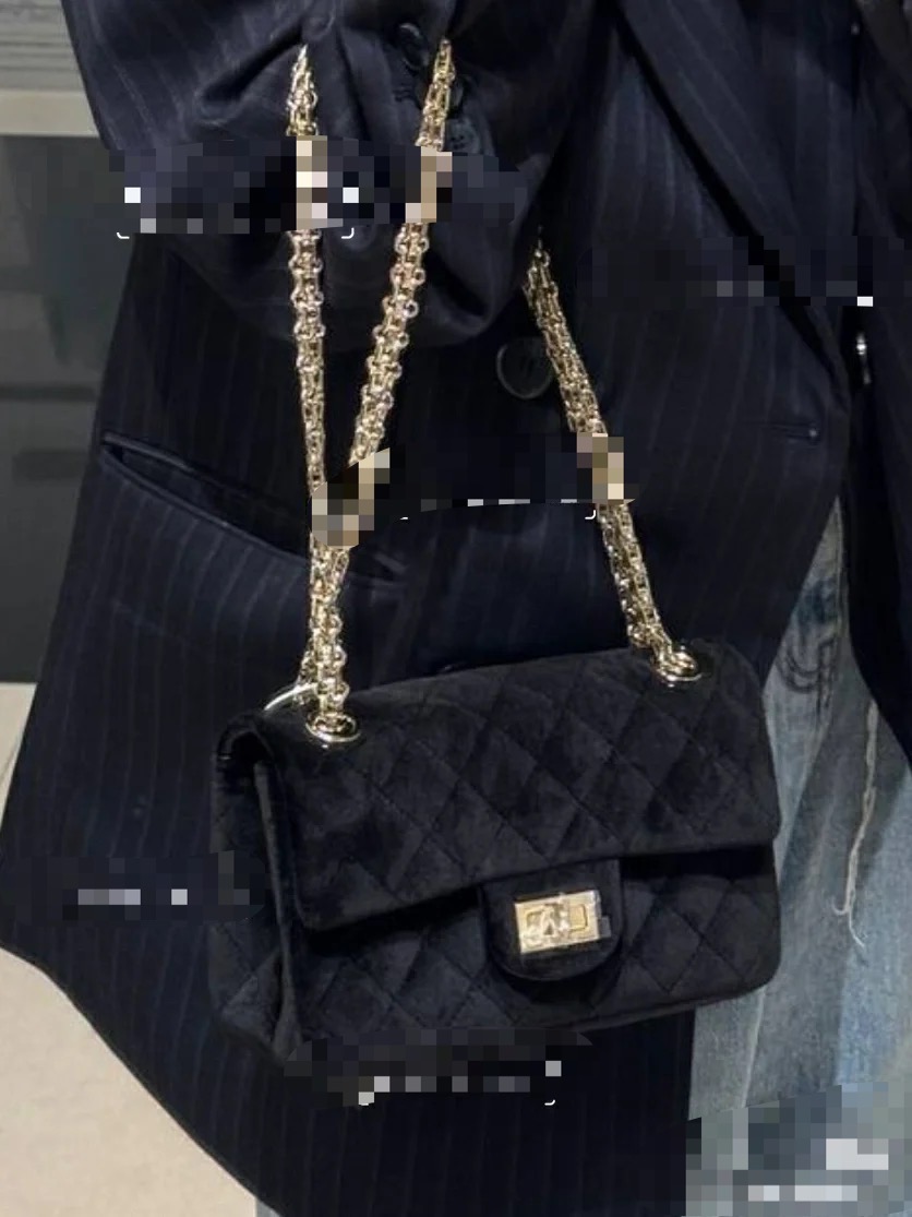 CHANEL 高仿 2.55 黑色絲絨金鏈包 復古奢華高貴氣質女包｜歐美奢侈品精品推薦