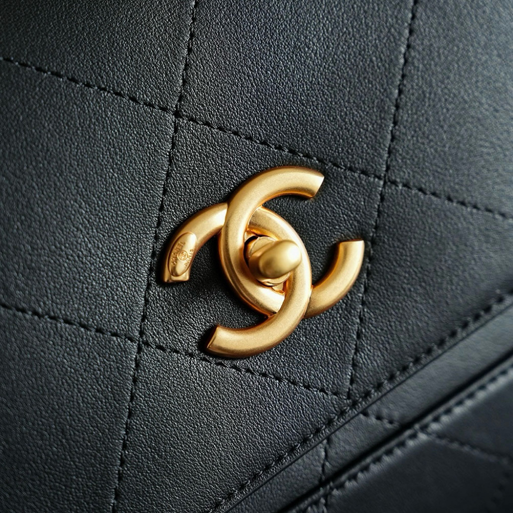 CHANEL 高仿 2.55 黑色手提菱格鏈條包 經典優雅氣質百搭精品｜歐美奢侈品精品推薦
