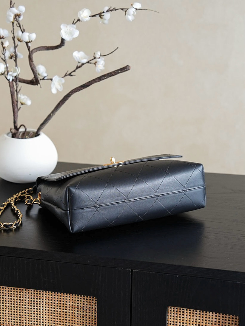 CHANEL 高仿 2.55 黑色手提菱格鏈條包 經典優雅氣質百搭精品｜歐美奢侈品精品推薦