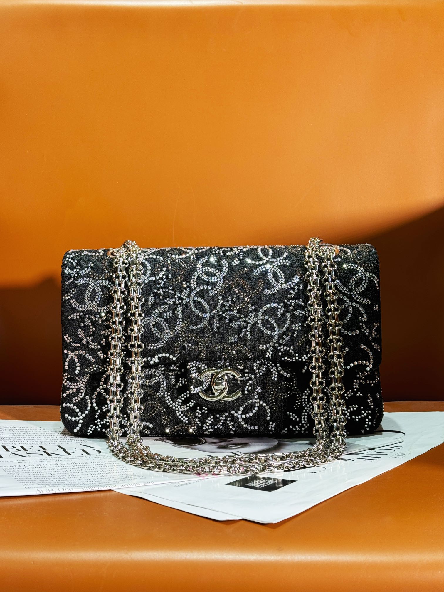 CHANEL 高仿 2.55 黑色亮鑽刺繡鏈條包 菱格閃耀奢華精品女包｜歐美奢侈品精品推薦