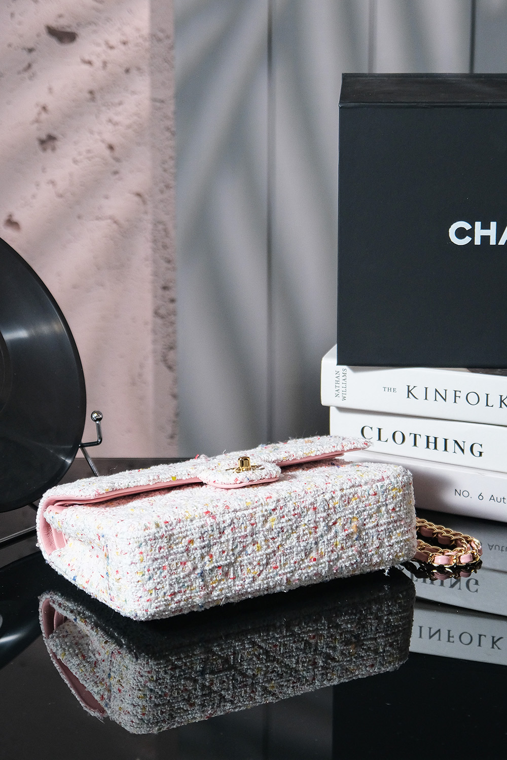 CHANEL A級精品 2.55 雪花呢粉白配色包 優雅菱格紋鏈條包｜歐美奢侈品精品推薦