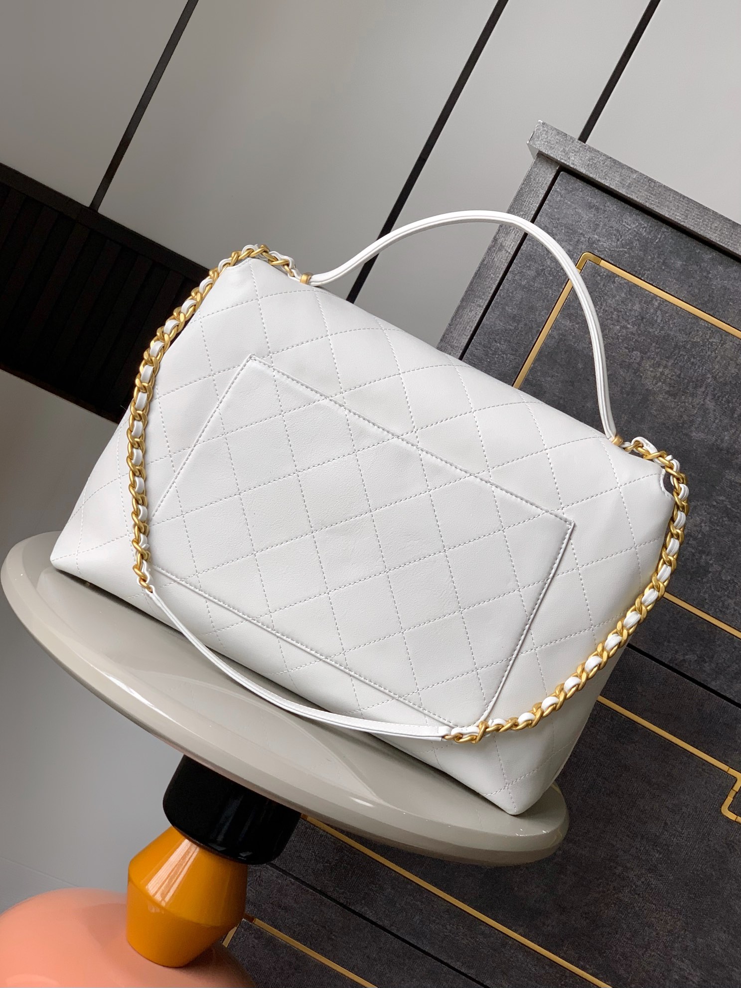CHANEL 白色菱格紋一比一手提包 經典優雅氣質款
