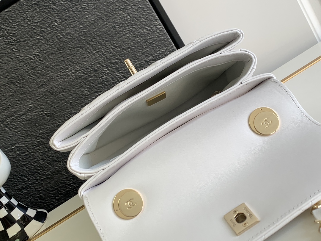Chanel A貨白色菱格口蓋包 珍稀羊皮鏈條手提包｜歐美奢侈品精品推薦