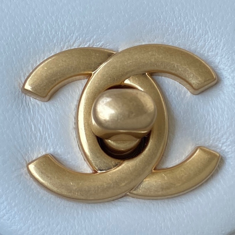 CHANEL高仿白色金球鏈條包 女士菱格精品包 經典百搭氣質款｜歐美奢侈品精品推薦