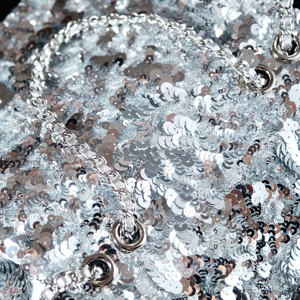 CHANEL高仿銀色亮片鏈條包 女士精品菱格手袋 晚宴閃耀奢華款｜歐美奢侈品精品推薦