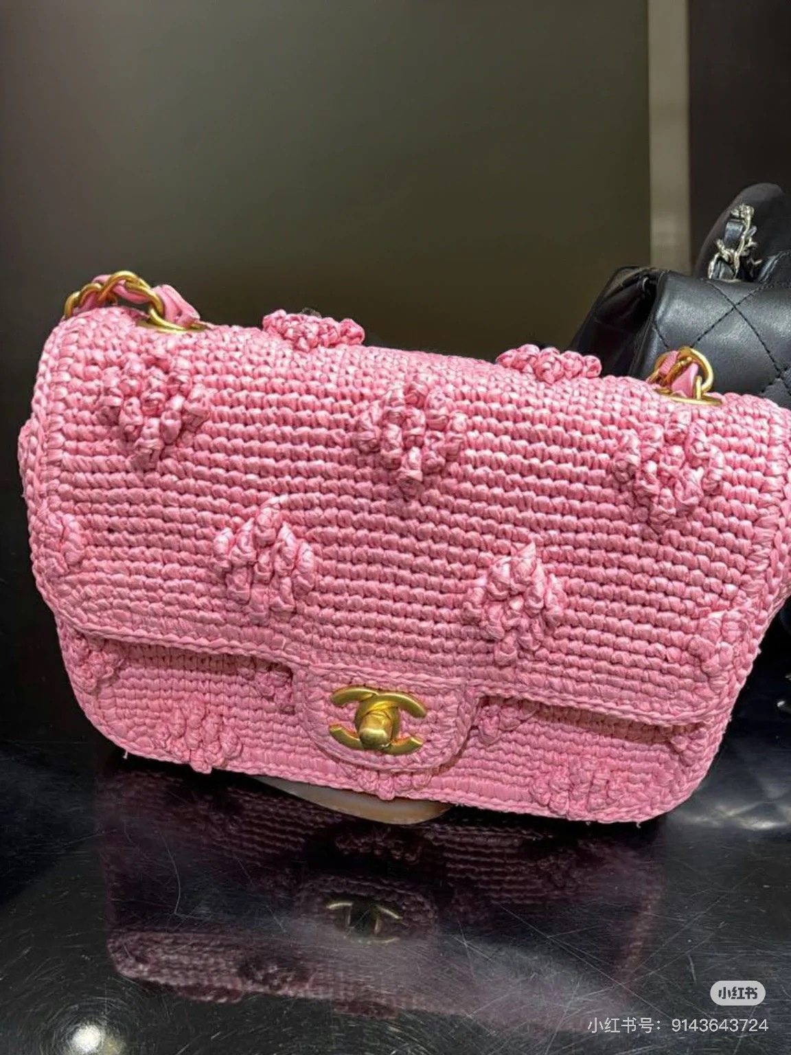 Chanel 高仿粉色針織鏈條包 氣質百搭新款 夏日柔美精品女包｜歐美奢侈品精品推薦