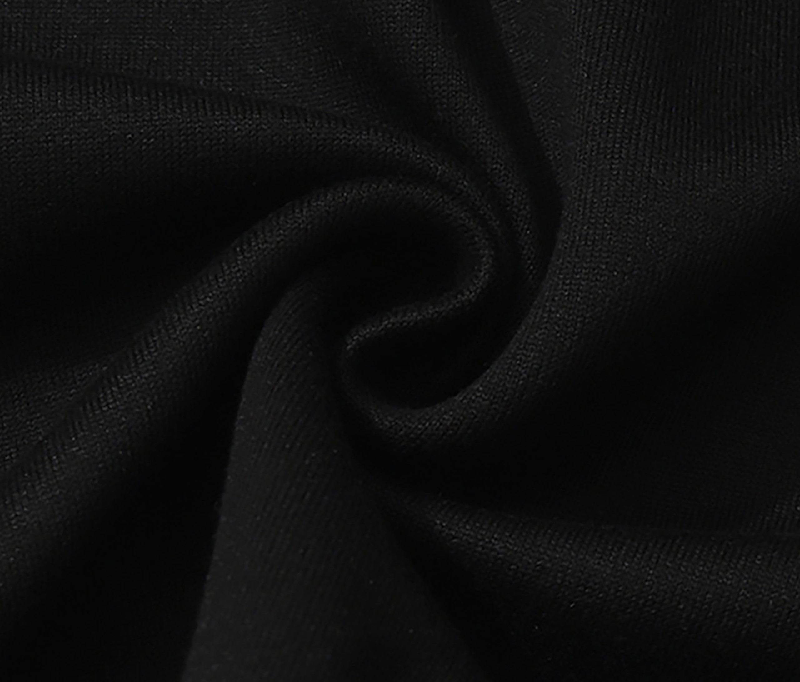 CHANEL高仿連帽外套 女士黑色水鑽LOGO拉鍊衛衣2025秋冬新款|超A仿原單精品圖片 13 CHANEL高仿連帽外套 女士黑色水鑽LOGO拉鍊衛衣2025秋冬新款|歐美奢侈品精品推薦