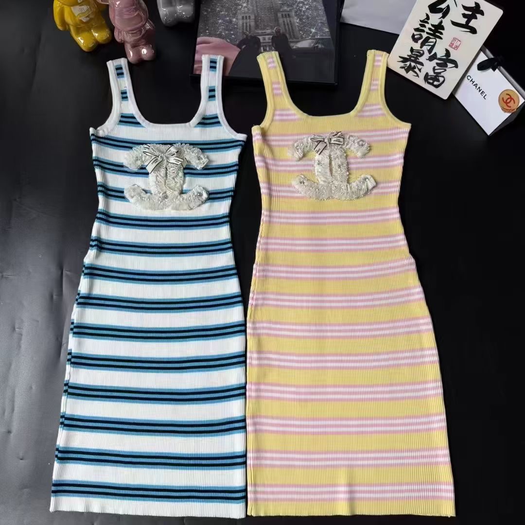 CHANEL 高仿條紋針織連身裙 夏日氣質百搭款 2025 新品推薦
