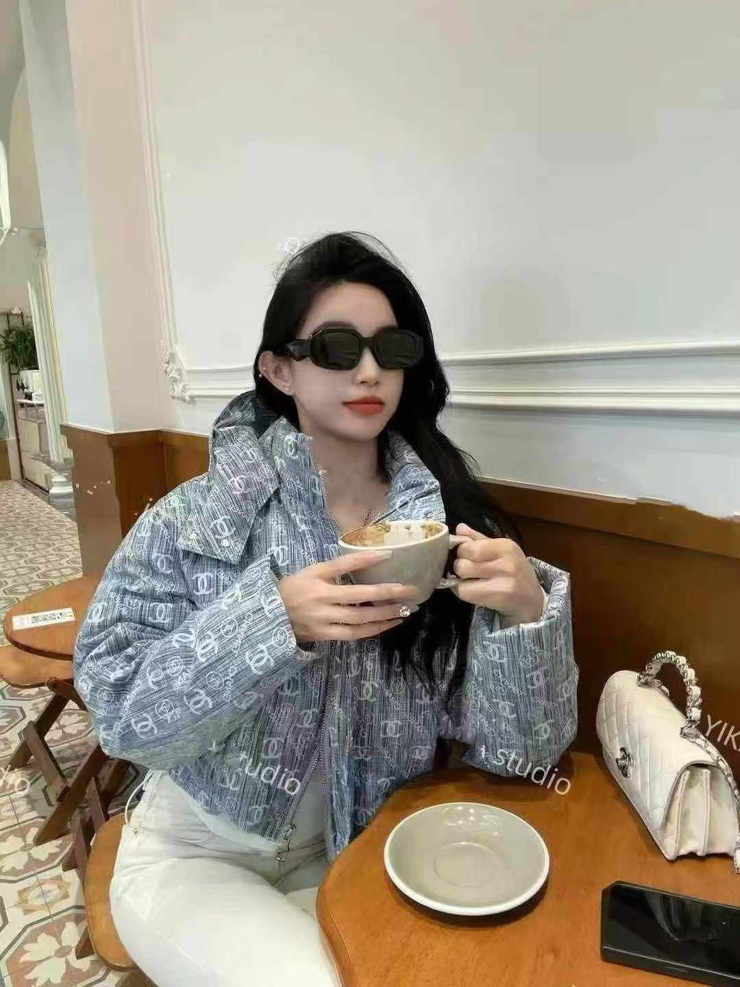 CHANEL一比一精品仿製短版羽絨外套 女士時尚保暖冬季新款｜歐美奢侈品精品推薦