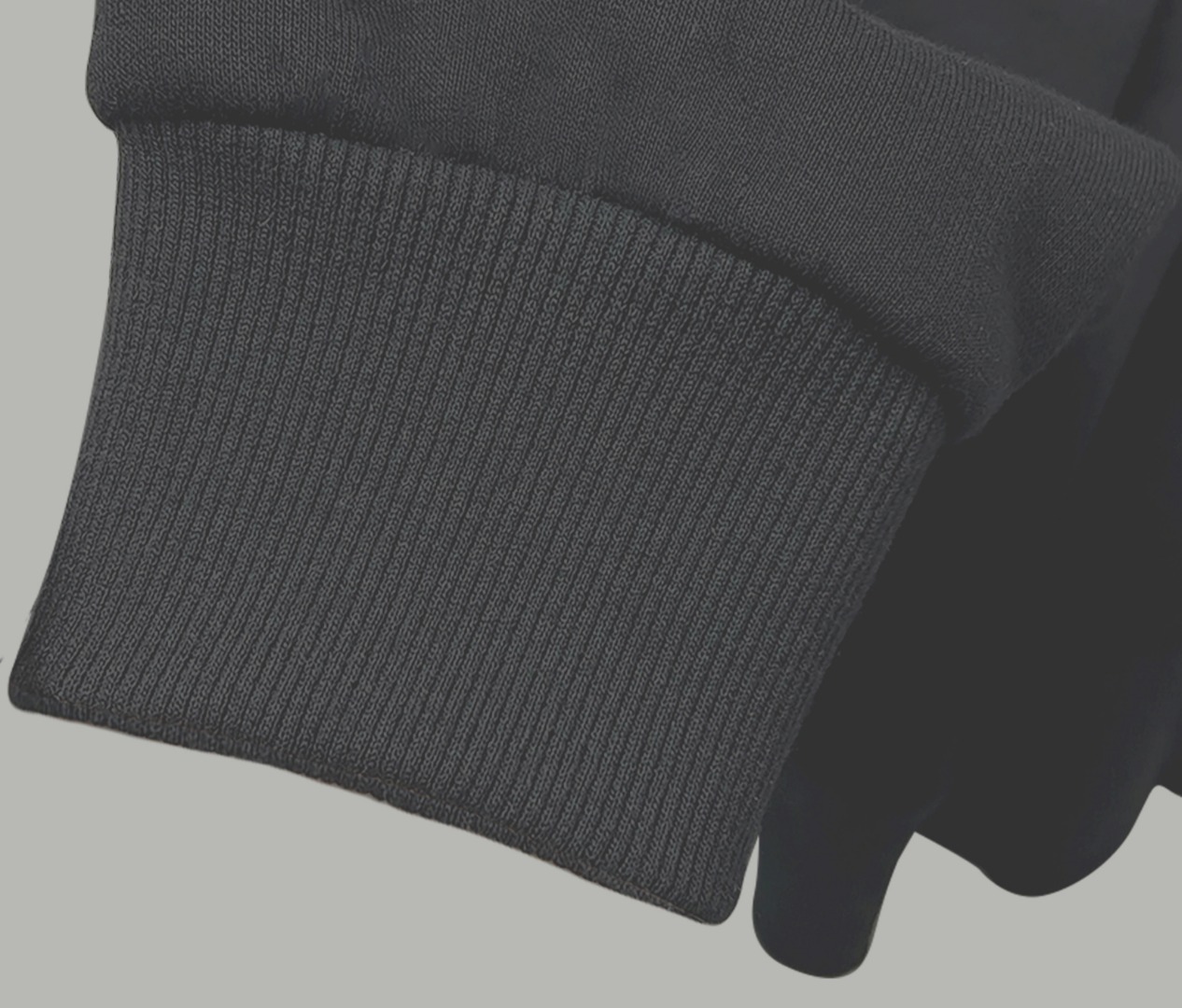 CHANEL高仿連帽拉鍊外套 女士黑色休閒衛衣2025秋季新品百搭款|超A仿原單精品圖片 9 CHANEL高仿連帽拉鍊外套 女士黑色休閒衛衣2025秋季新品百搭款|歐美奢侈品精品推薦