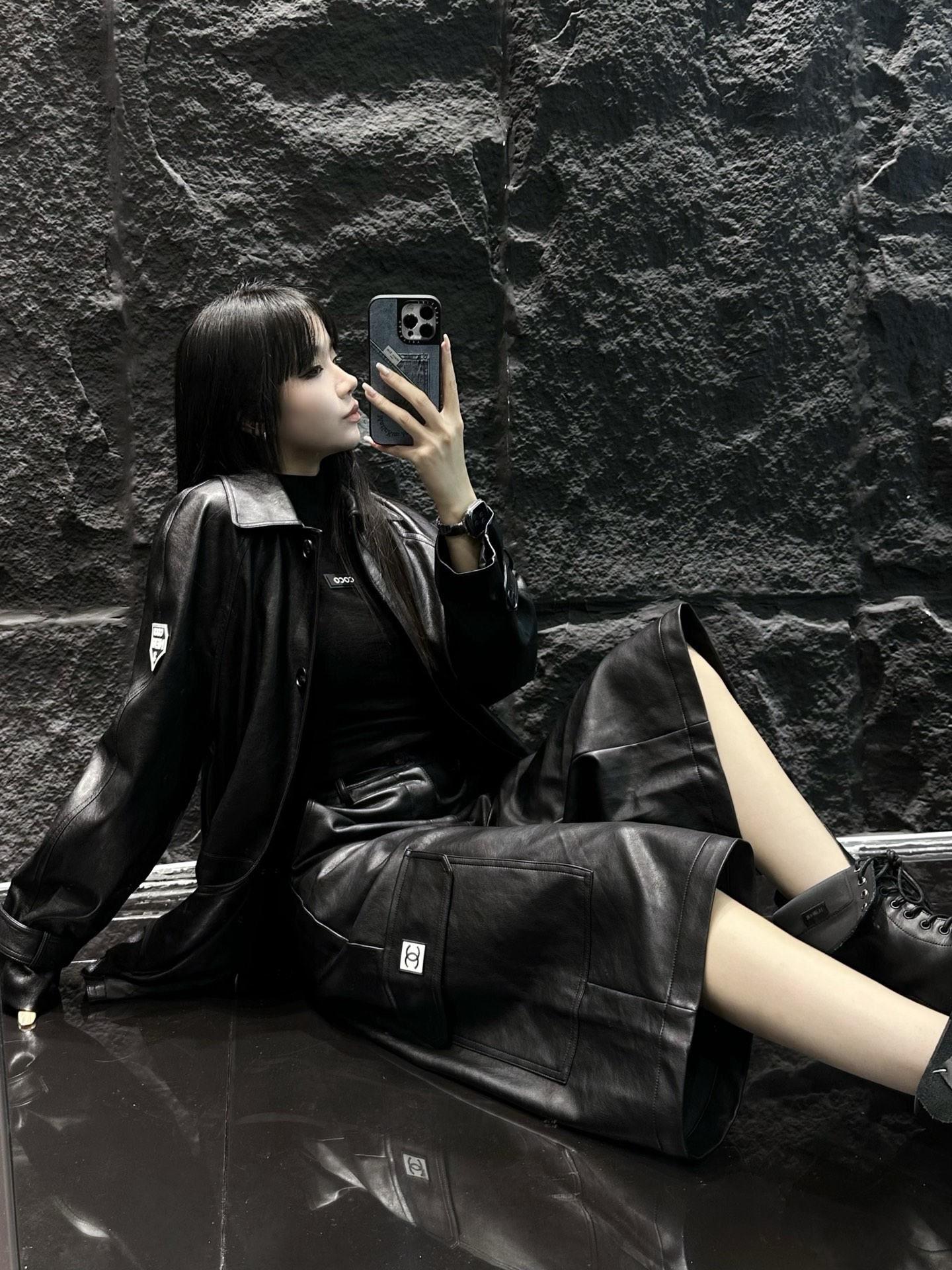 CHANEL高仿皮革工裝寬褲 女士街頭時尚百搭休閒褲|超A仿原單精品圖片 13 CHANEL高仿皮革工裝寬褲 女士街頭時尚百搭休閒褲|歐美奢侈品精品推薦