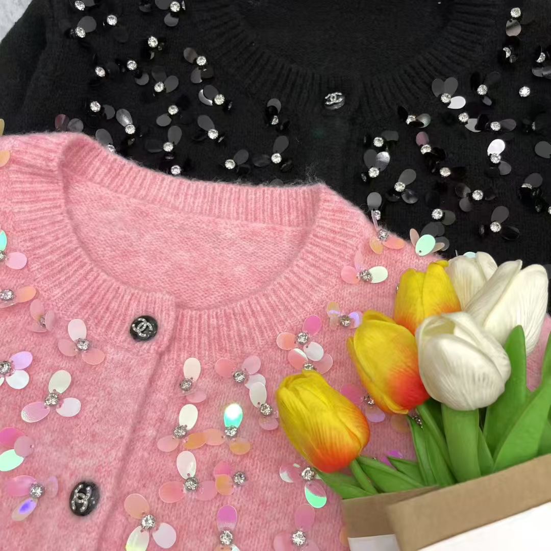 CHANEL原單仿製粉色亮片針織開襟衫 女士氣質羊毛毛衣|超A仿原單精品圖片 7 CHANEL原單仿製粉色亮片針織開襟衫 女士氣質羊毛毛衣|歐美奢侈品精品推薦