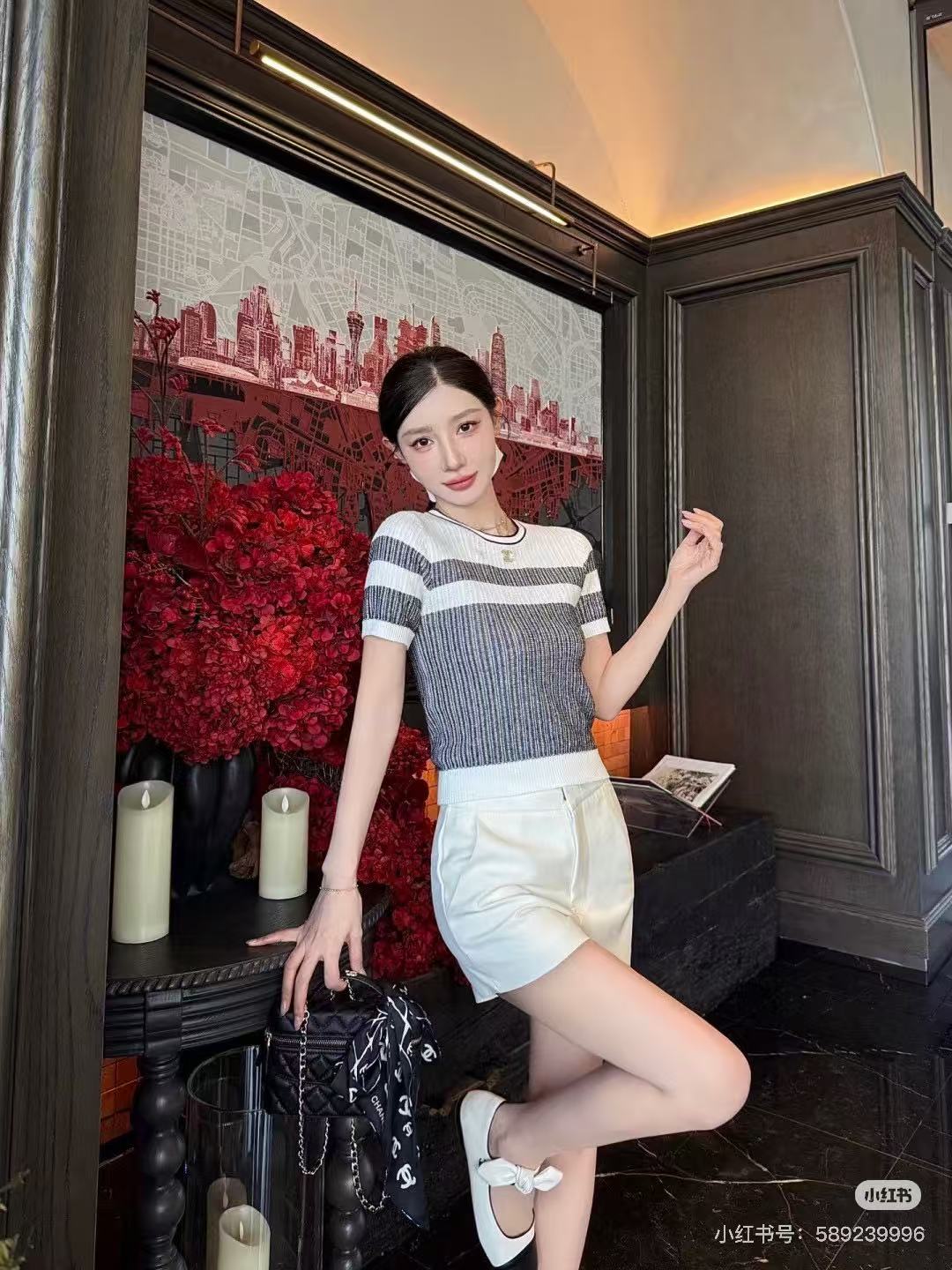 CHANEL高仿針織短袖上衣 簡約撞色條紋設計 女士時尚款|超A仿原單精品圖片 11 CHANEL高仿針織短袖上衣 簡約撞色條紋設計 女士時尚款|歐美奢侈品精品推薦