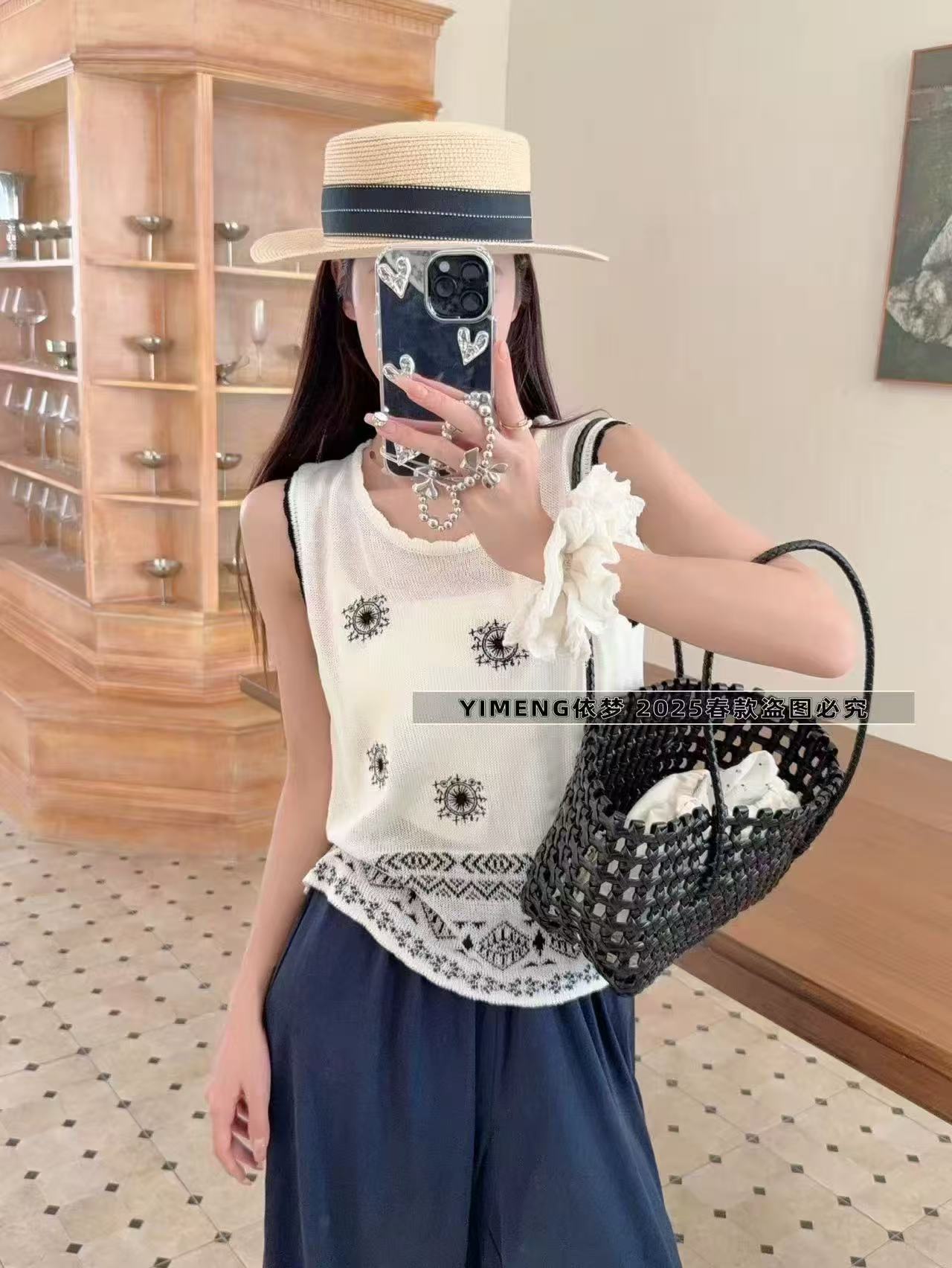 CHANEL精品仿製針織背心 復古刺繡雙C民族風圖騰款｜歐美奢侈品精品推薦