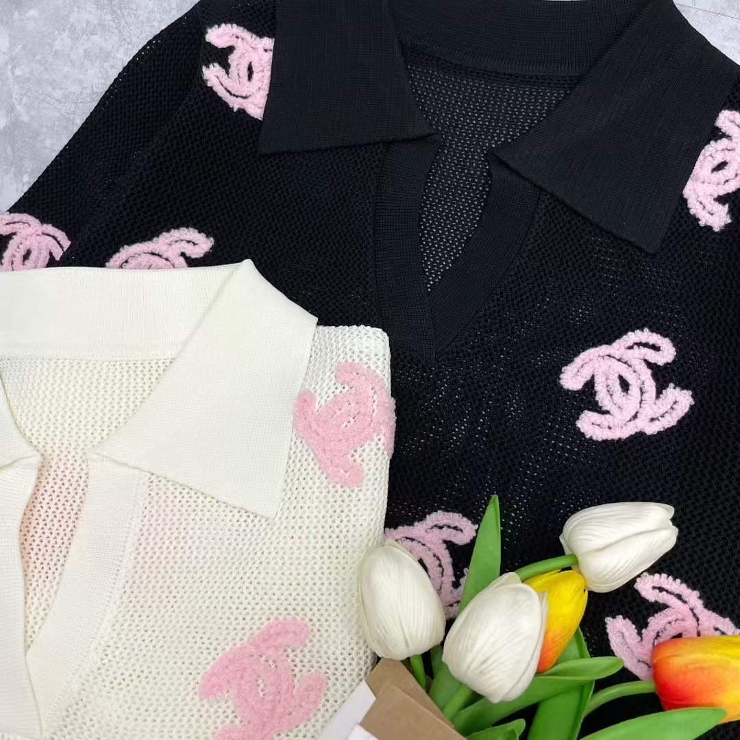 CHANEL立體Logo針織上衣 精品仿製長袖女款氣質百搭|超A仿原單精品圖片 7 CHANEL立體Logo針織上衣 精品仿製長袖女款氣質百搭|歐美奢侈品精品推薦