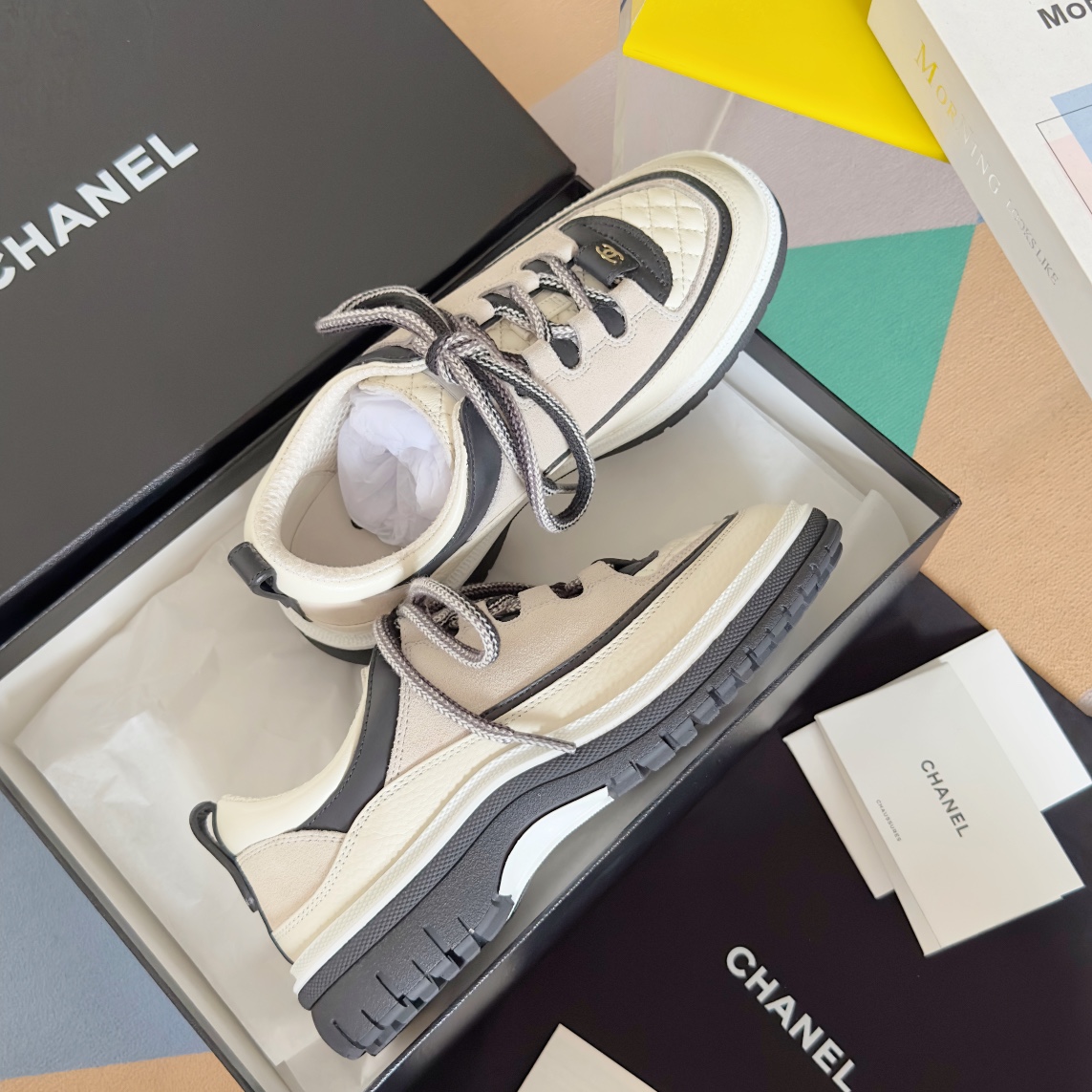 Chanel 原單拼色運動鞋 女士經典小香風設計 時尚百搭休閒鞋款|超A仿原單精品圖片 12 Chanel 原單拼色運動鞋 女士經典小香風設計 時尚百搭休閒鞋款|歐美奢侈品精品推薦
