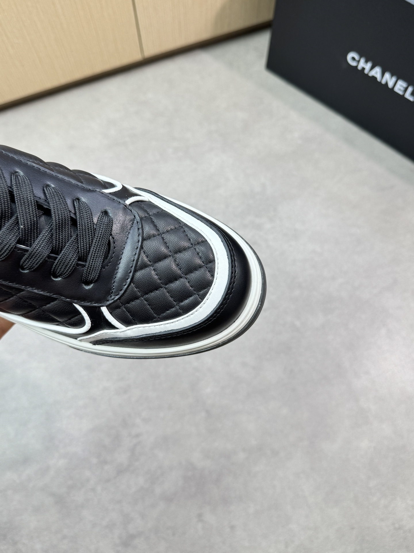 Chanel 原單黑色菱格運動鞋 經典雙C設計 女士百搭休閒鞋｜歐美奢侈品精品推薦