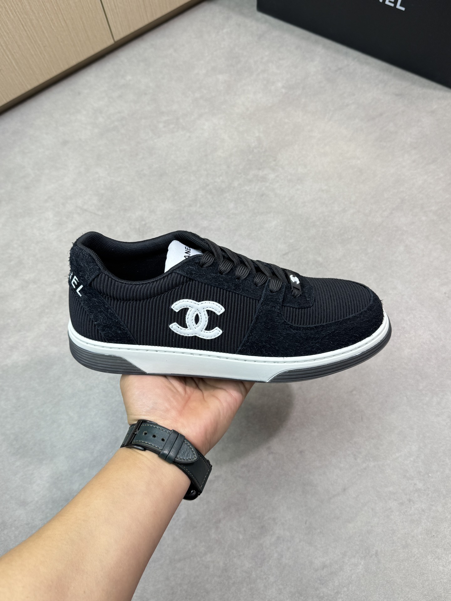 Chanel 黑色高仿休閒鞋 編織紋理設計 百搭透氣款｜歐美奢侈品精品推薦