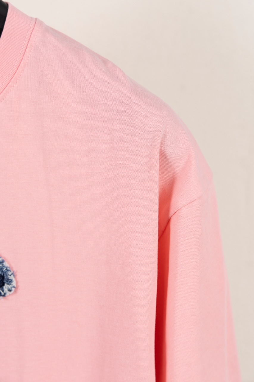 CHANEL高仿短袖T恤 女士粉色牛仔LOGO設計 圓領休閒上衣2025新品|超A仿原單精品圖片 10 CHANEL高仿短袖T恤 女士粉色牛仔LOGO設計 圓領休閒上衣2025新品|歐美奢侈品精品推薦