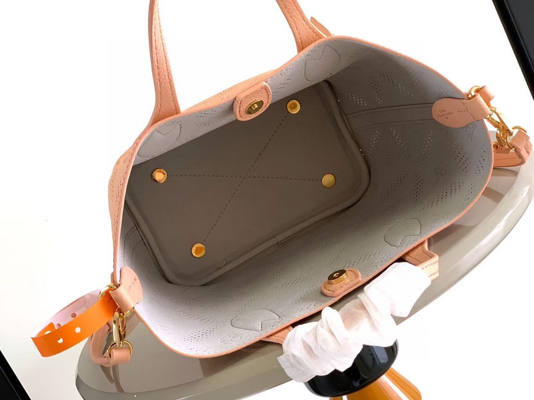 LV原單女士托特包鏤空壓花皮革氣質百搭秋冬新款｜歐美奢侈品精品推薦