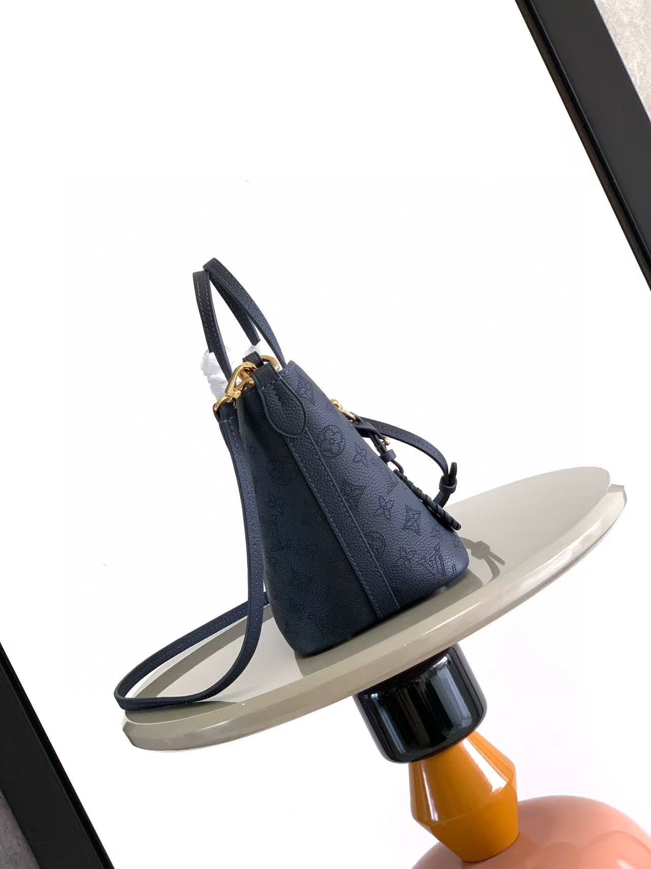 LV A貨女士托特包深藍壓花皮革高級質感通勤百搭｜歐美奢侈品精品推薦