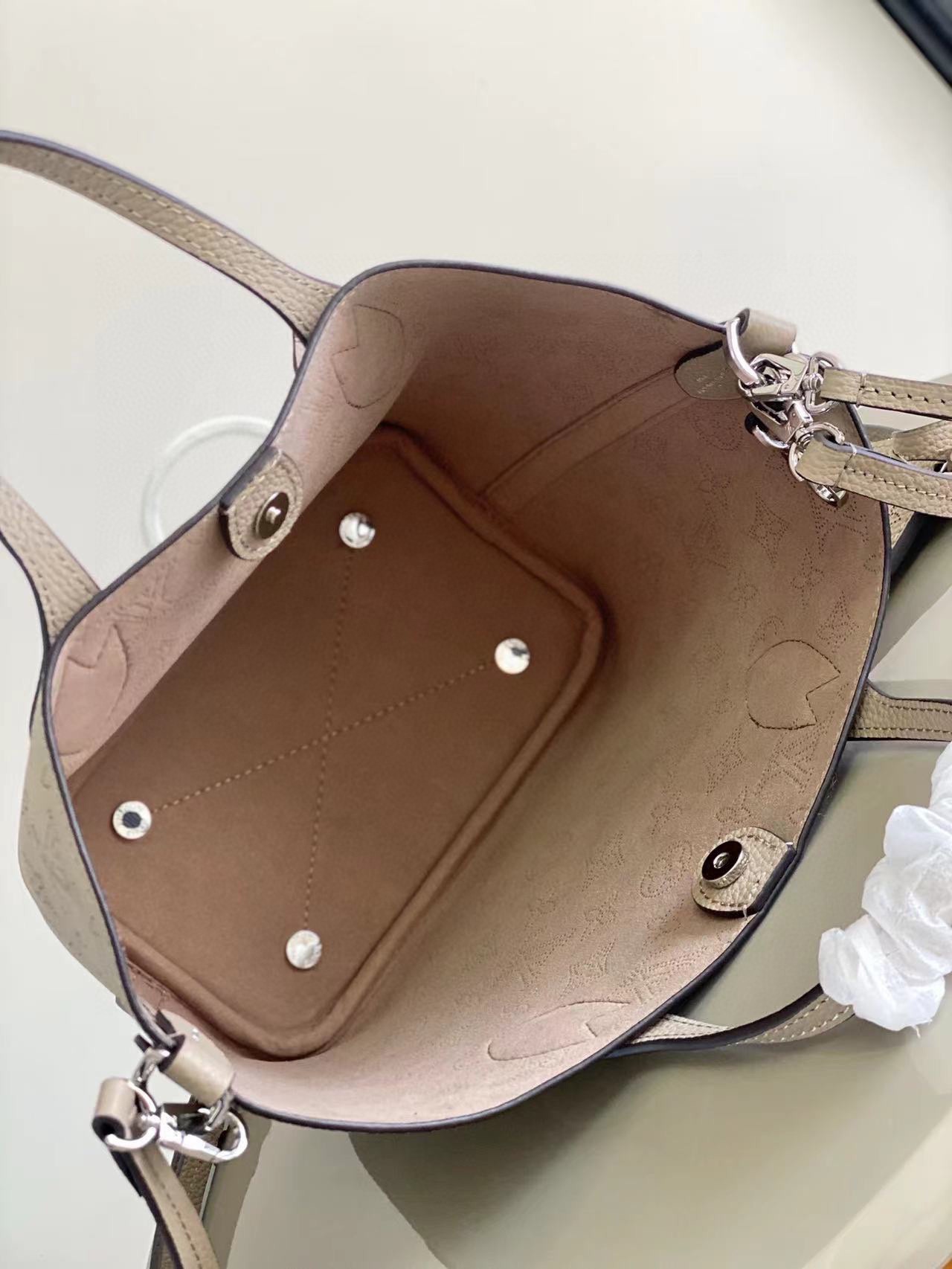 LV原單女士托特包淺卡其壓花皮革百搭氣質通勤包｜歐美奢侈品精品推薦