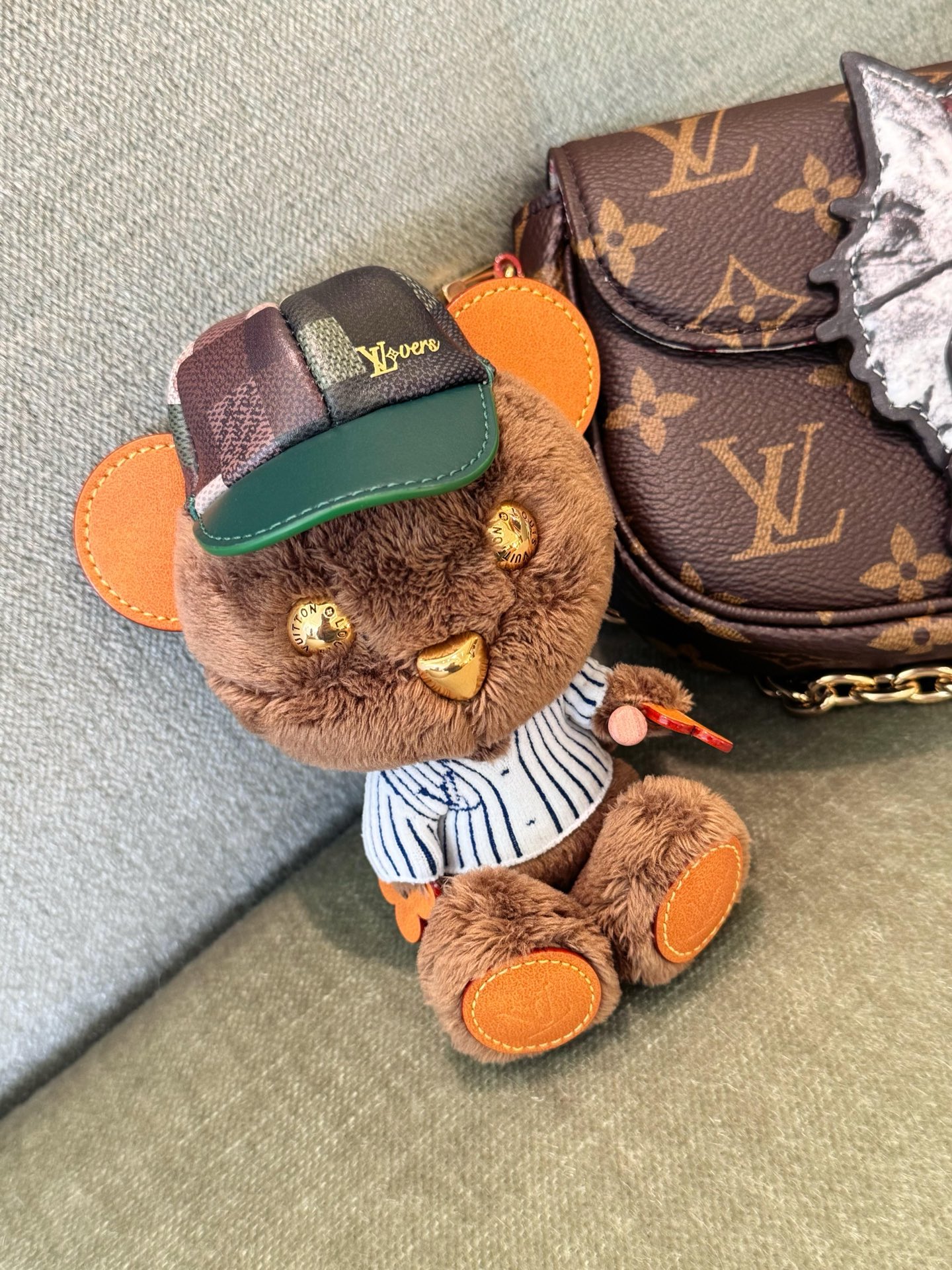 LV一比一卡通貓手拿包經典老花鏈條設計 女士精品潮流款｜歐美奢侈品精品推薦