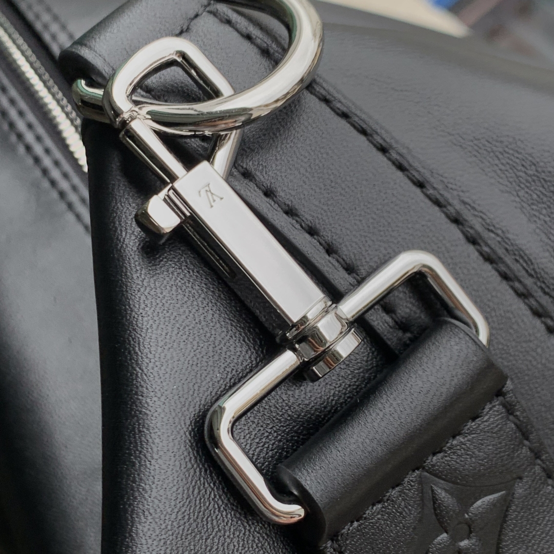 LV高仿黑色肩背包 柔軟皮革質感時尚百搭女包｜歐美奢侈品精品推薦