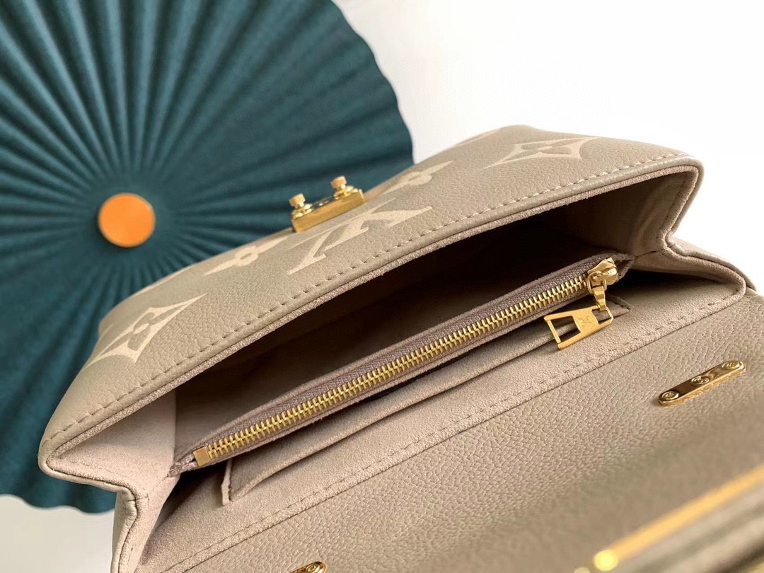 LV原單灰米拼色壓花鎖扣手提包 氣質高雅時尚女用包款｜歐美奢侈品精品推薦