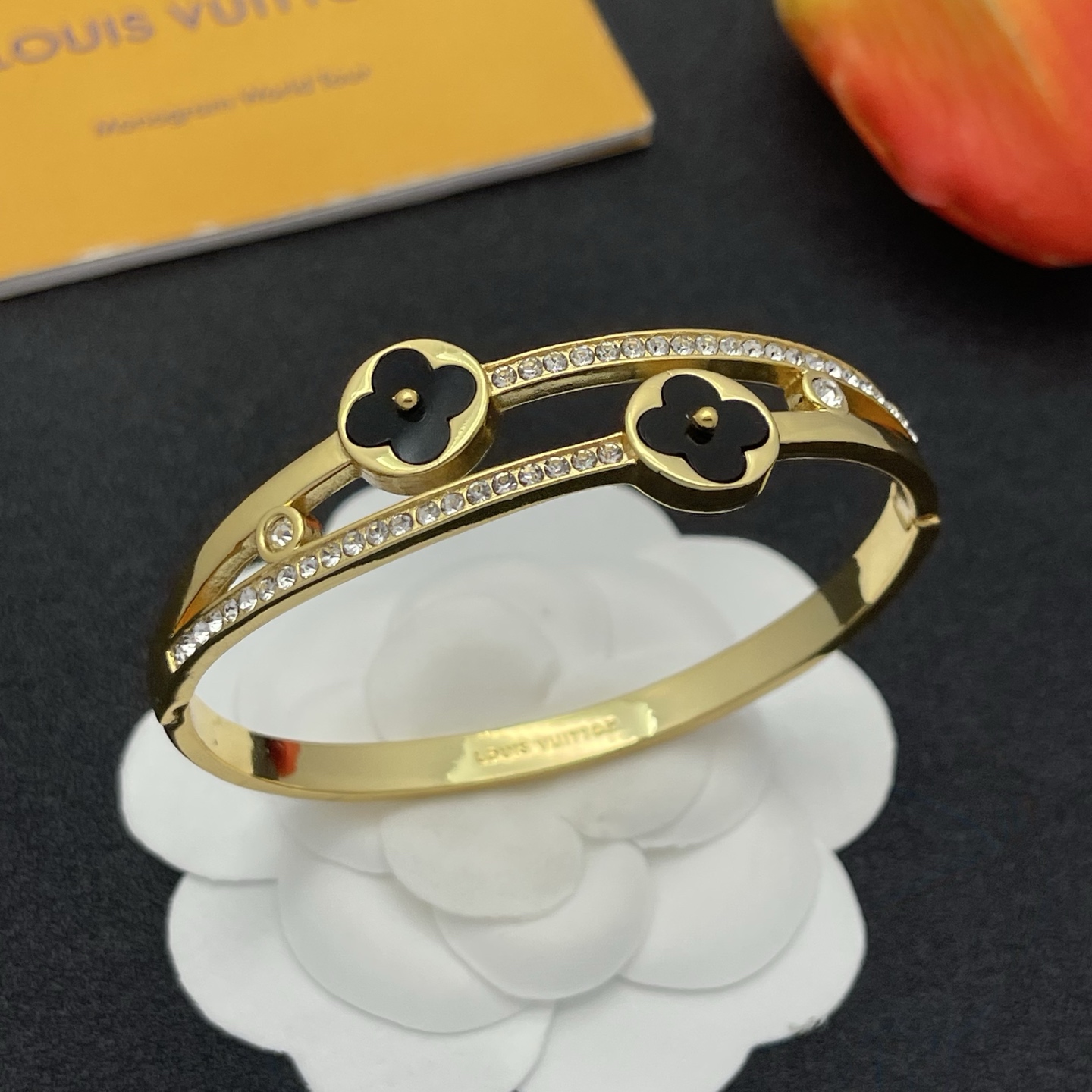 LV一比一金黑雙花鑲鑽手環時尚百搭精品｜歐美奢侈品精品推薦